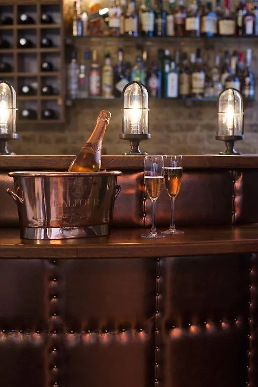 The Bull And The Hide Hotel London Inn