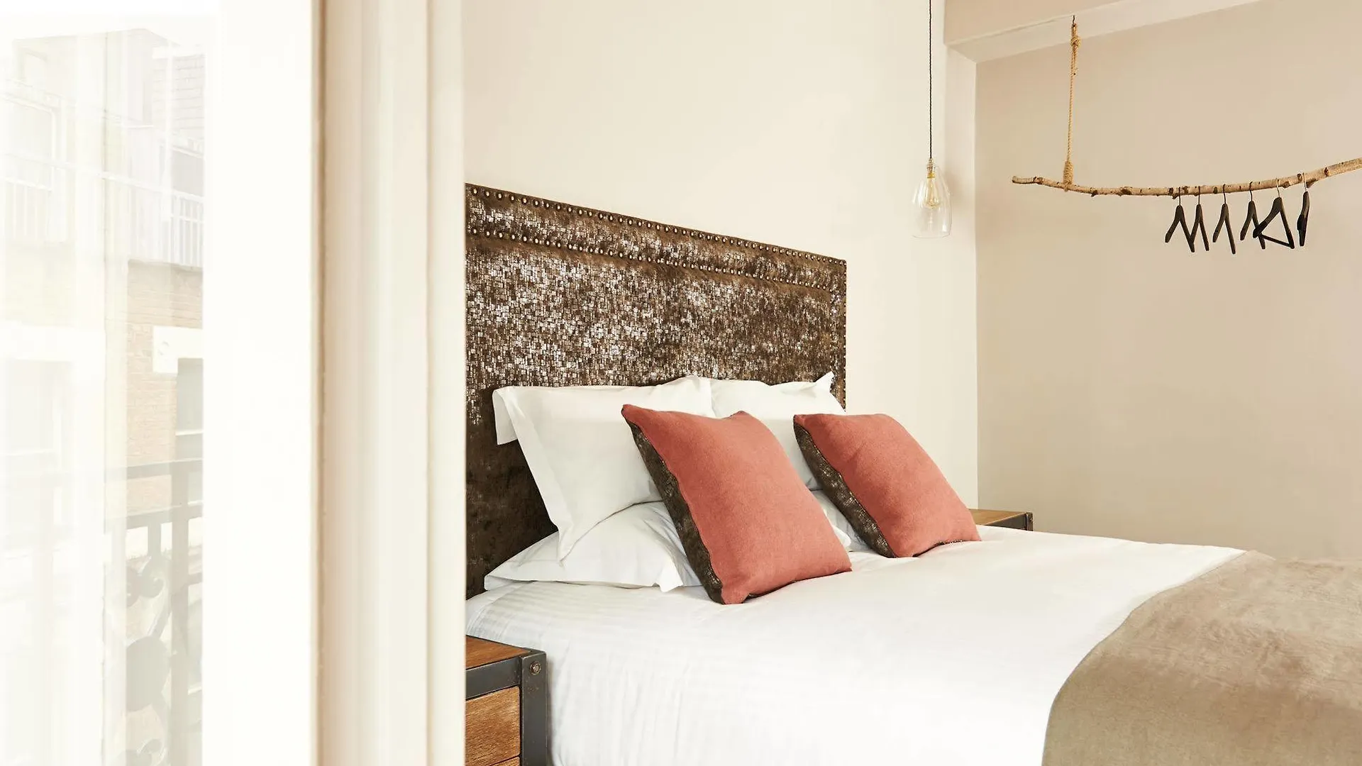 The Bull And The Hide Hotel London Inn